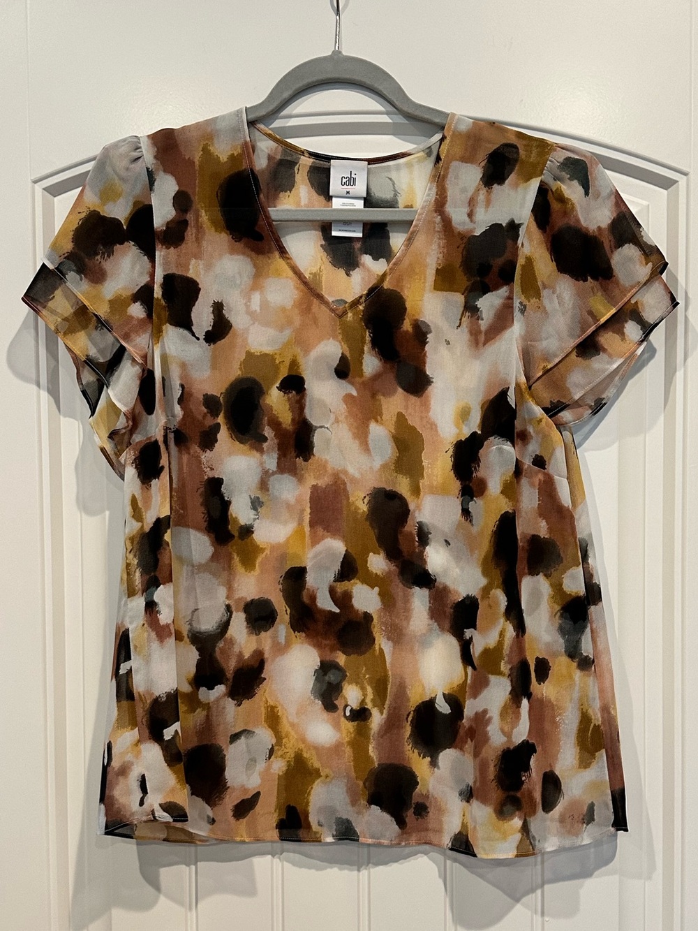 Cabi Print V-Neck Blouse - Brown/White/Gold